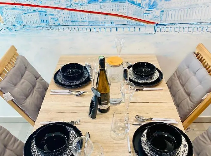 Bel-mod Bugey - Belvedere Moderne * Lyon